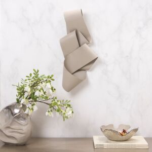 ديكور حائط حجم وسط فيرسوس