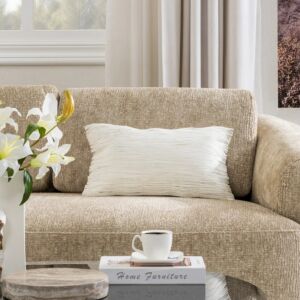 وسادة ديكور مستطيلة لوردن - كريمي