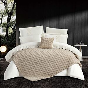 طقم لحاف فرو شتوي مزدوج فرنزي سال - 8 قطع - ابيض