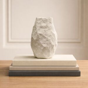 فازة سيراميك من مجموعة نيرا - حجم صغير - كريمي