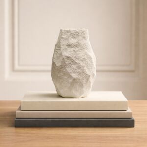 فازة سيراميك من مجموعة نيرا - حجم صغير - كريمي