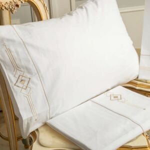 طقم غطاء سرير 200 غرزة 6 قطع دوفيه دايموند - أبيض