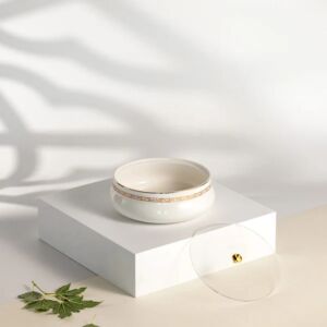 تمرية حجم وسط من نقش - ابيض وذهبي