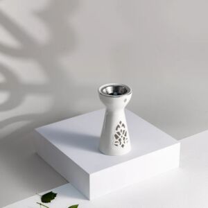 مبخرة بورسلان من نقش - ابيض وفضي