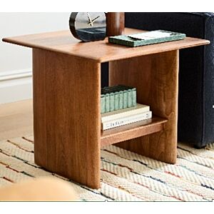 طاولة جانبية ميلاف